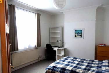 3 bed house, Park Terrace, Gascoyne Place, City Centre, Plymouth, PL48DG - Image 7